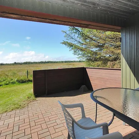Neven - 900m From The Sea By Interhome *